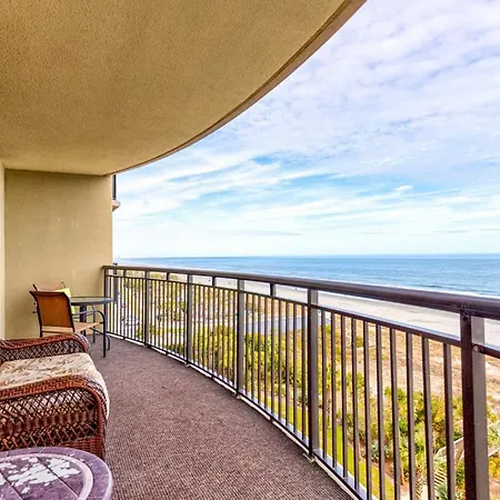 Oceanfront And Lots Of Beds And Baths Full Kitchen Pools Exercise Hot Tub Lazy River